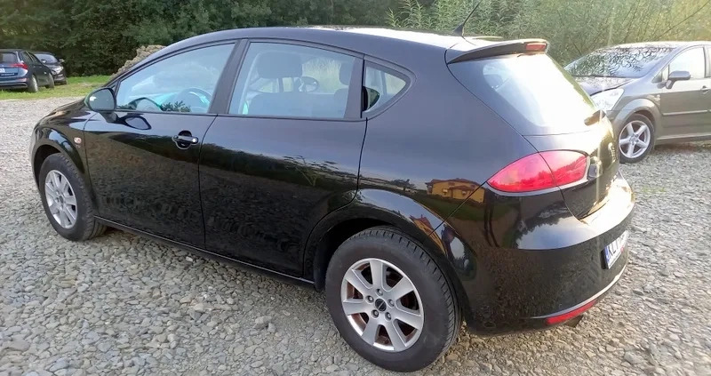 Seat Leon cena 22200 przebieg: 234000, rok produkcji 2011 z Limanowa małe 121